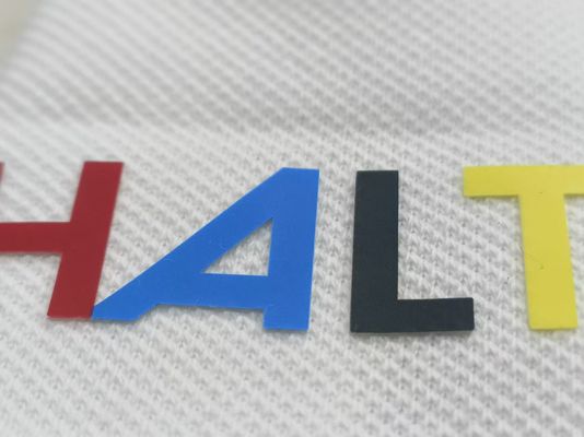 Ετικέτα OEKOTEX Πλέσιμα Πακέτα Προσαρμοσμένα Ρεφλεκτικά Ασημένια Σιλικόνιο Σήματα