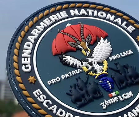 3D ράψιμο patch Σιλικόνη σιδέρωμα σήμα επαγγελματικό Silicone ενδύματα σήμα για ρούχα
