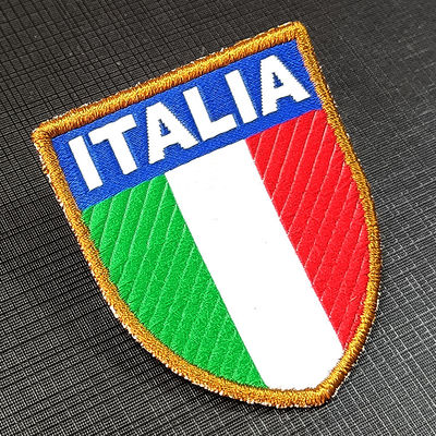 Εργοστασιακό Προσαρμοσμένο Σήμα Σημαίας Κεντημένο Έμπλαστρο Προσαρμοσμένη Ετικέτα Ρούχων Ραφτό Σήμα Ρούχων