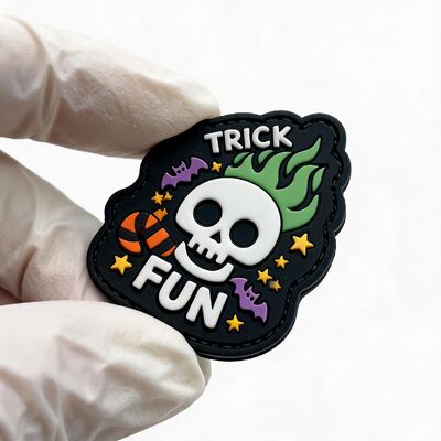 Ανθεκτικό Custom Clothing Patches με 3D σιλικόνη και πλήρως κεντημένα υλικά υφάσματος εξατομικευμένα χρώματα και λογότυπα για ρούχα και αξεσουάρ