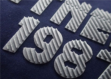 Αυξημένη Twill τρισδιάστατη επίδραση λογότυπων μεταφοράς θερμότητας επιφάνειας λάμψης ασημένια