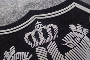 Αφρισμένα ντύνοντας μπαλώματα λογότυπων Microfiber λαστιχένια