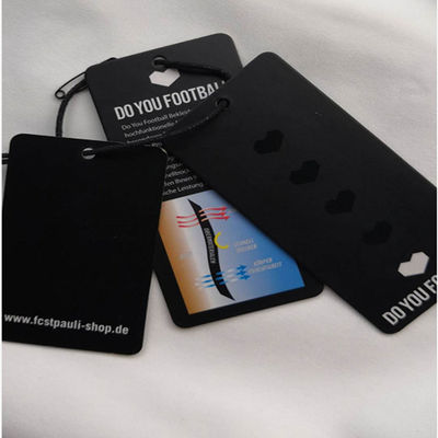 Η ετικέτα ιματισμού συνήθειας RFID προμηθευτών αυτοκόλλητων ετικεττών ενδυμάτων κρεμά τις ετικέττες rfid hangtags