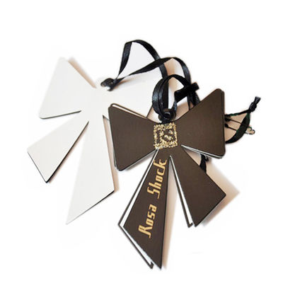 Έγγραφο Hangtags τζιν εγγράφου PVC λογότυπων εμπορικών σημάτων συνήθειας για τον ιματισμό