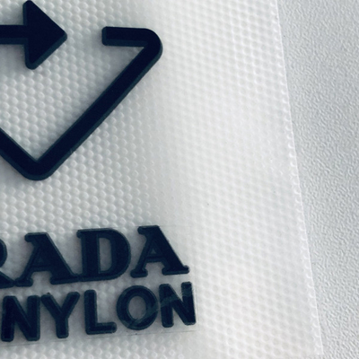 τρισδιάστατο επίδρασης χρώμα Pantone ετικετών μεταφοράς θερμότητας σιλικόνης Eco φιλικό για το ένδυμα