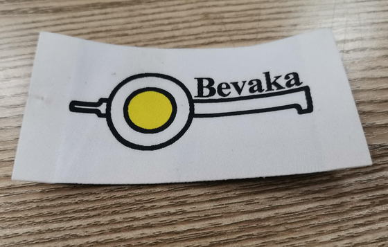 Selvage ετικετών ενδυμάτων μπλουζών Washable υφαμένη τακτοποίηση για το ένδυμα